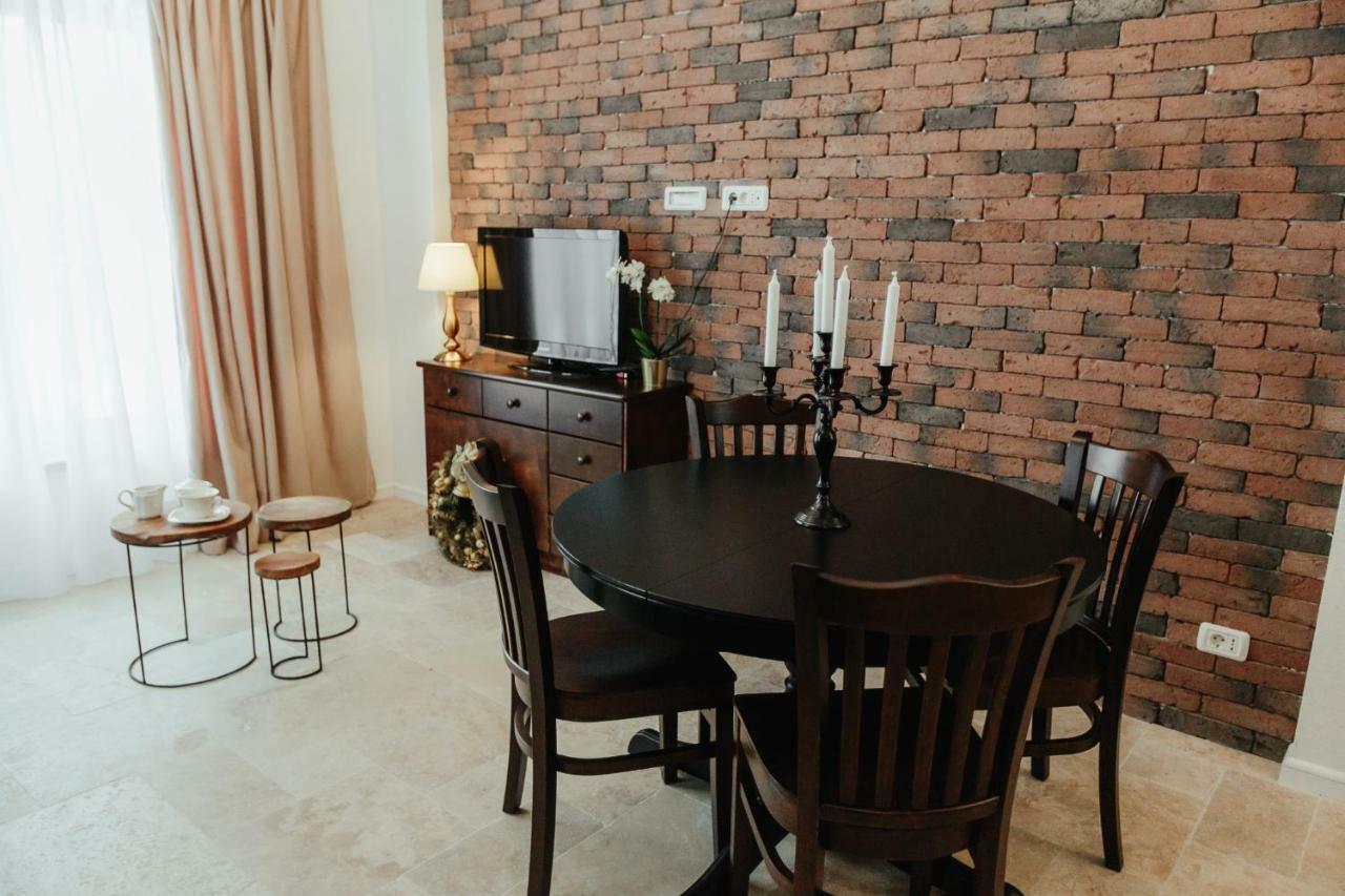 Vila Casuta Boema Rîşnov Exteriér fotografie
